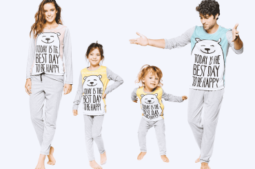 family-thanksgiving-pajamas