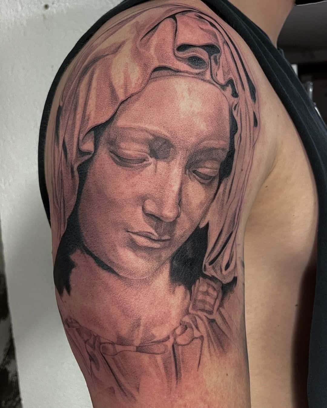 11 Fantastic Virgin Mary Neck Tattoos