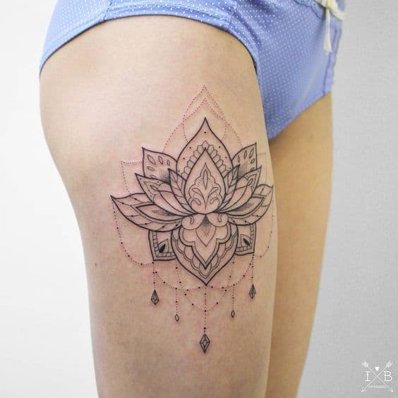 45 Fantastic Lotus Tattoos On Thigh
