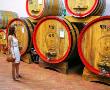 what-to-wear-to-a-winery